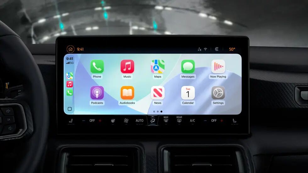 展示淺色模式的 CarPlay。
